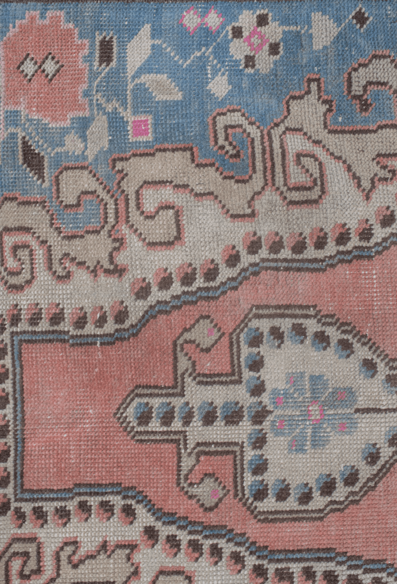 Esma - Neighborhood Rugs