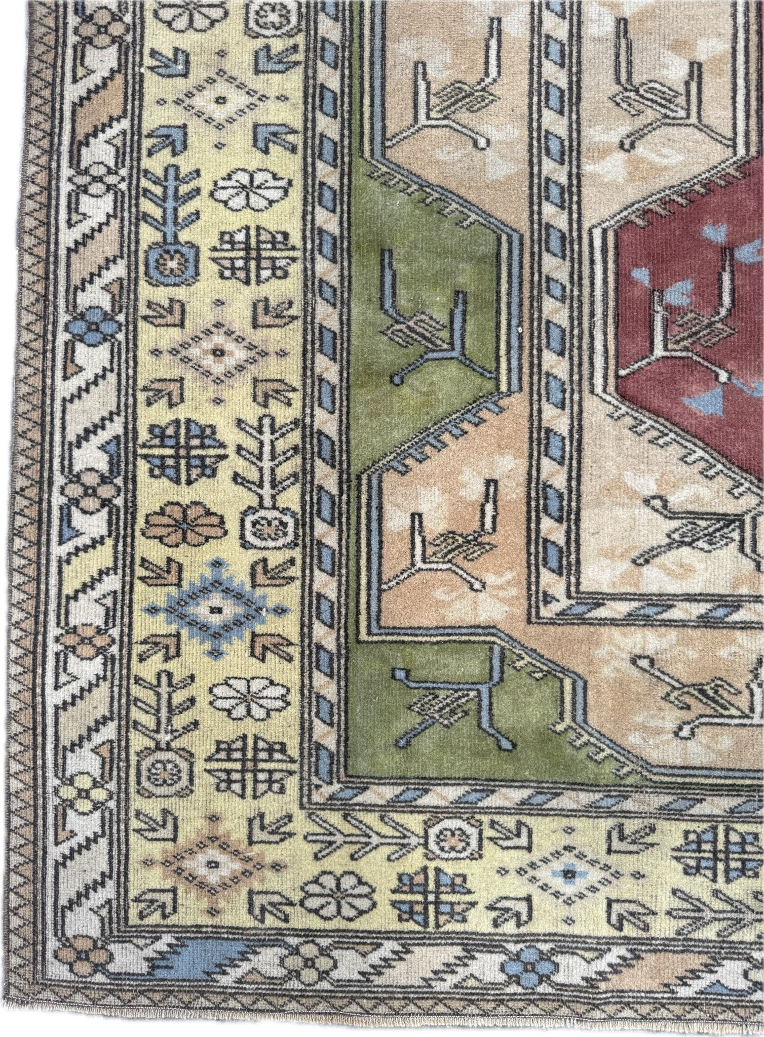Kemer - Neighborhood Rugs