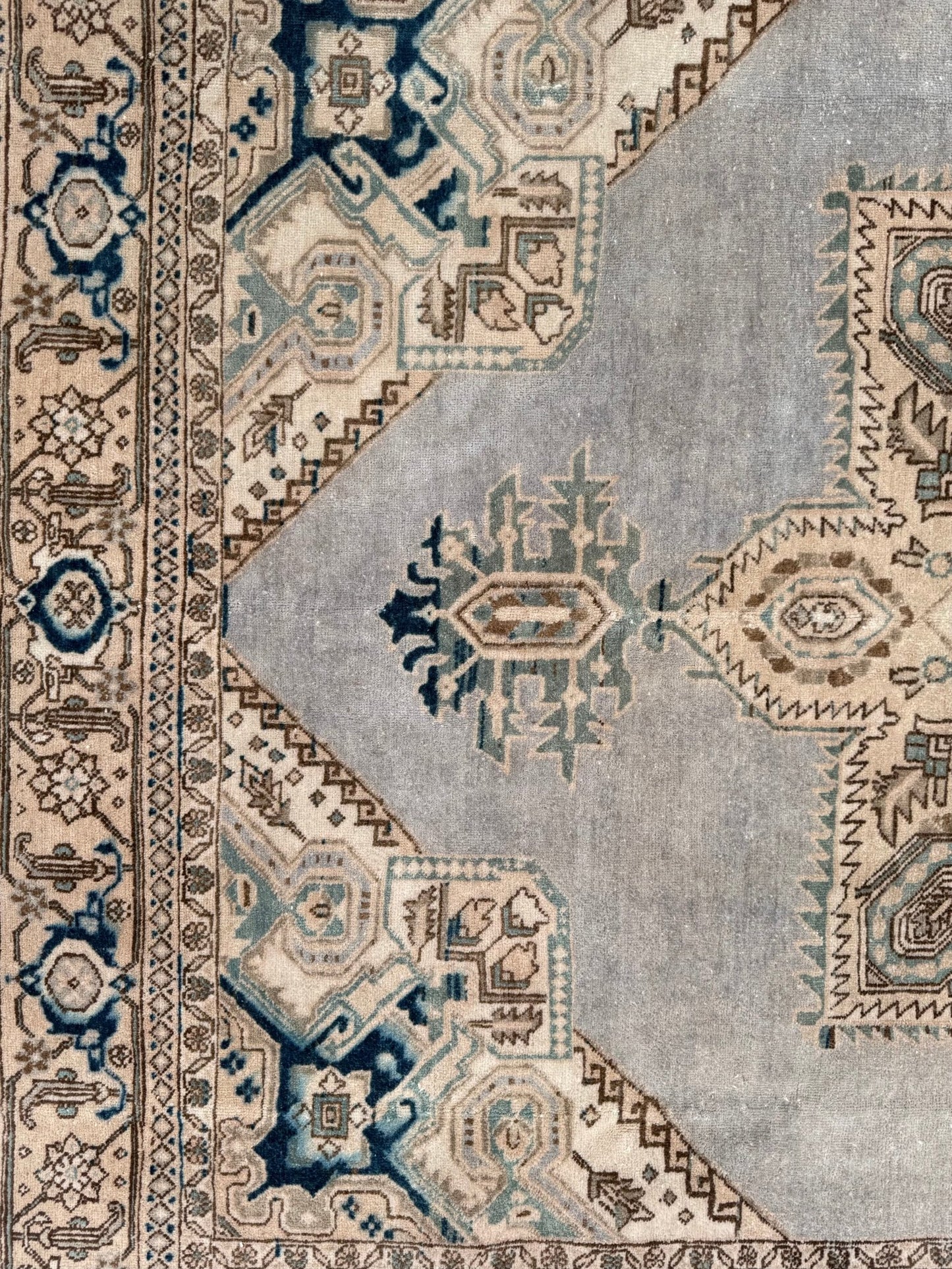 Mahtab - Neighborhood Rugs