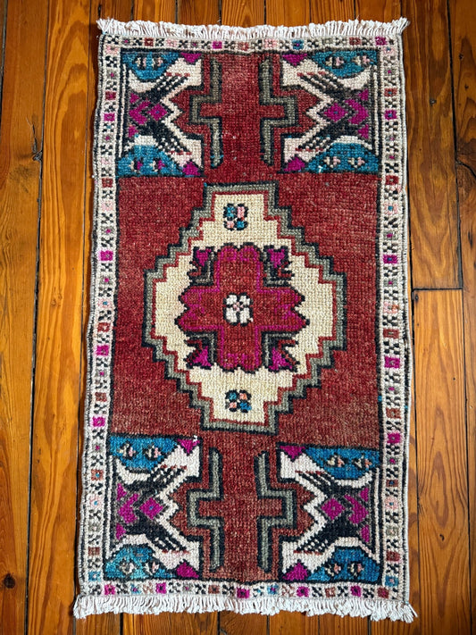 Mira - Neighborhood Rugs