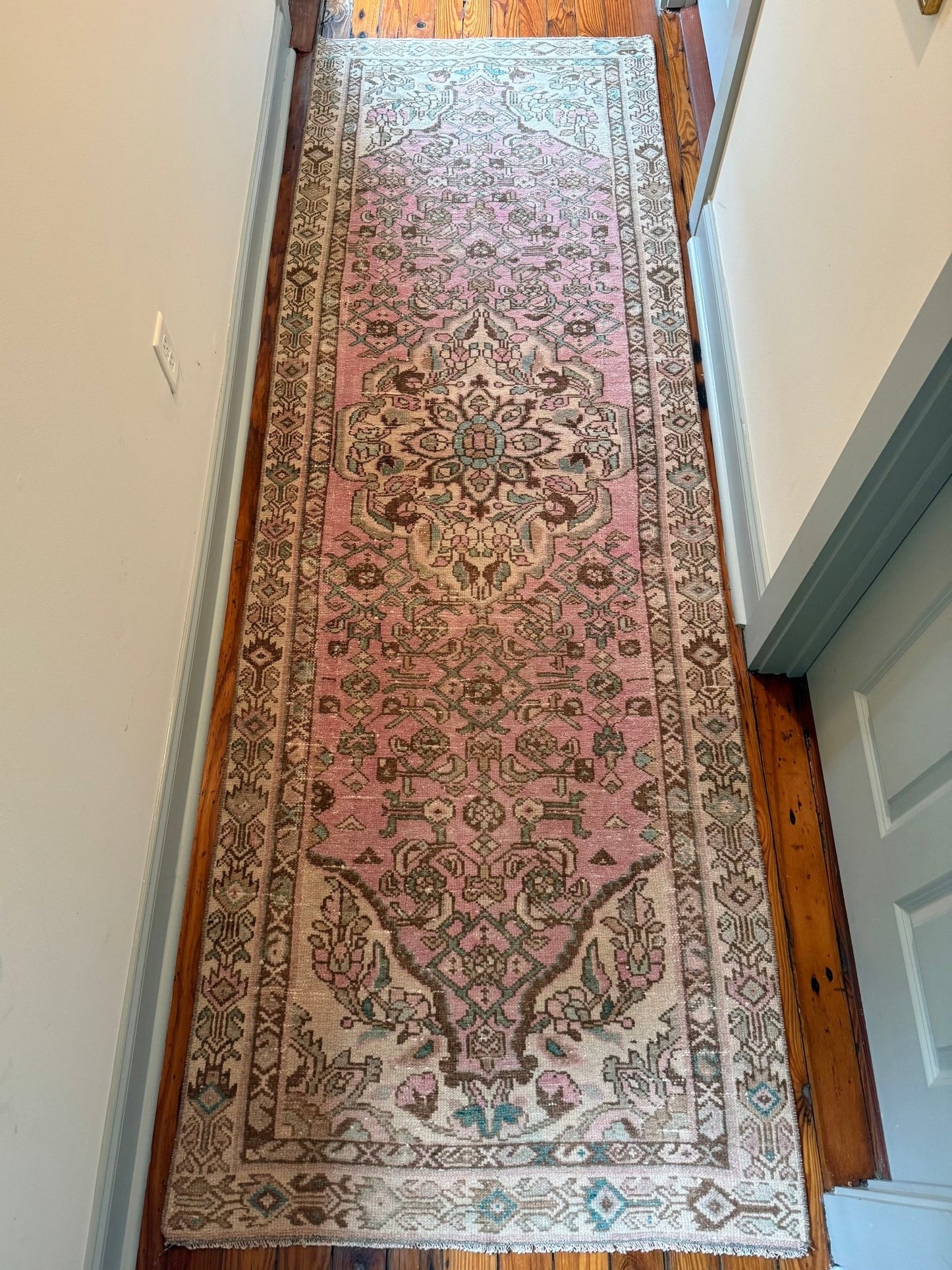 Pera - Neighborhood Rugs