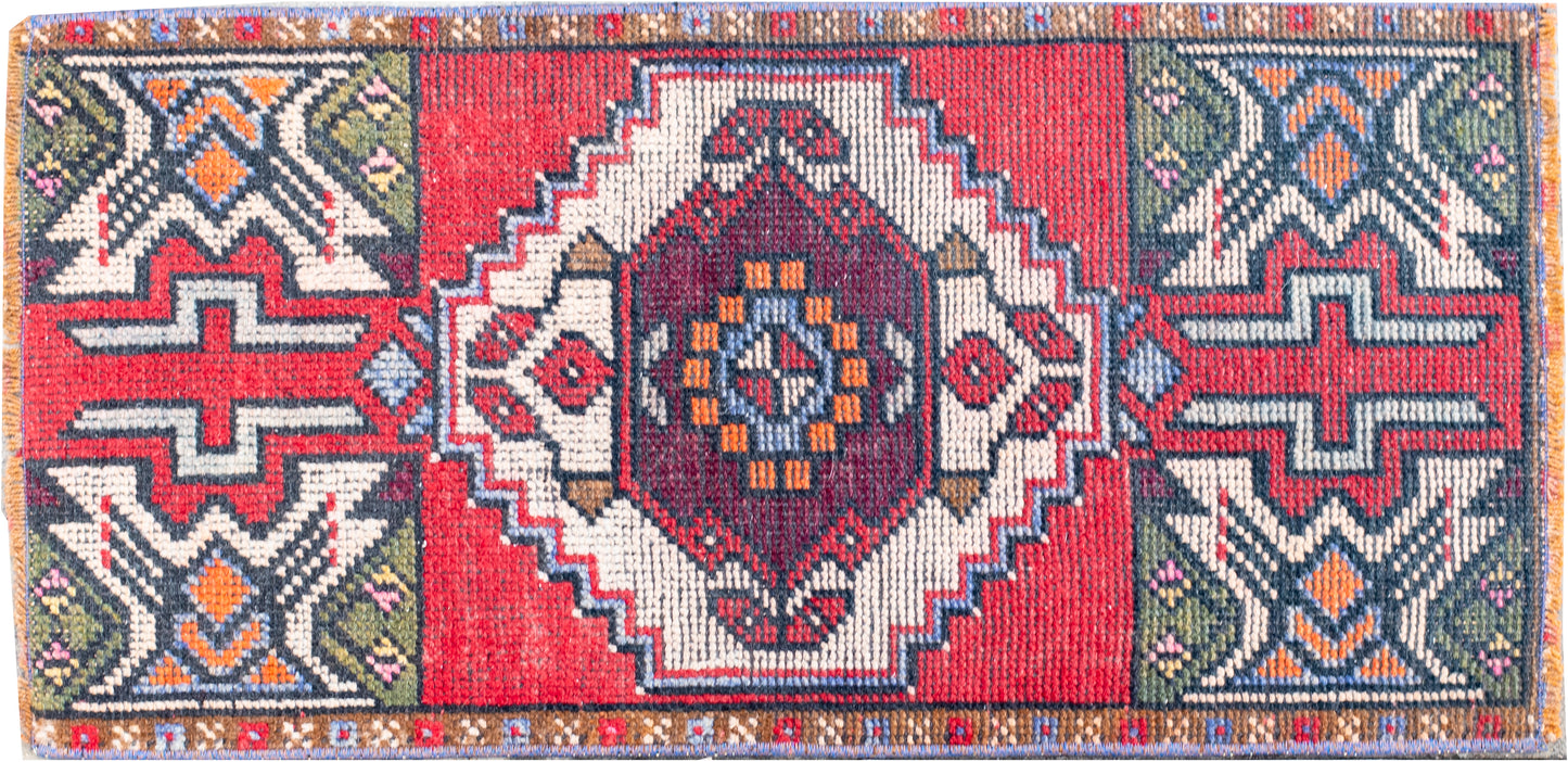 Mini Rug No. 18