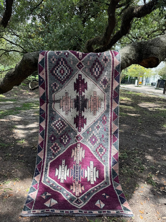 Şarap - Neighborhood Rugs