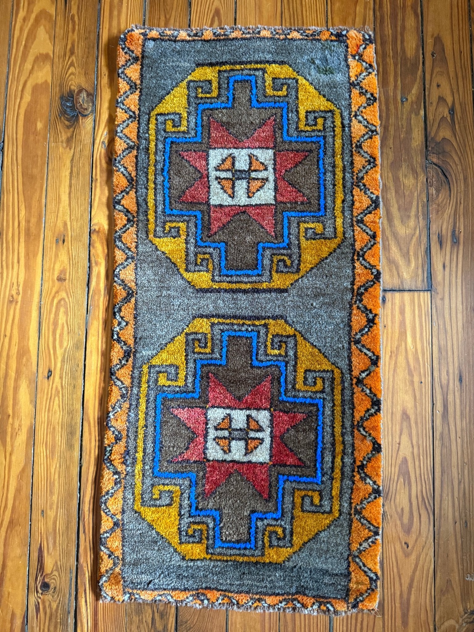 Troy - Neighborhood Rugs