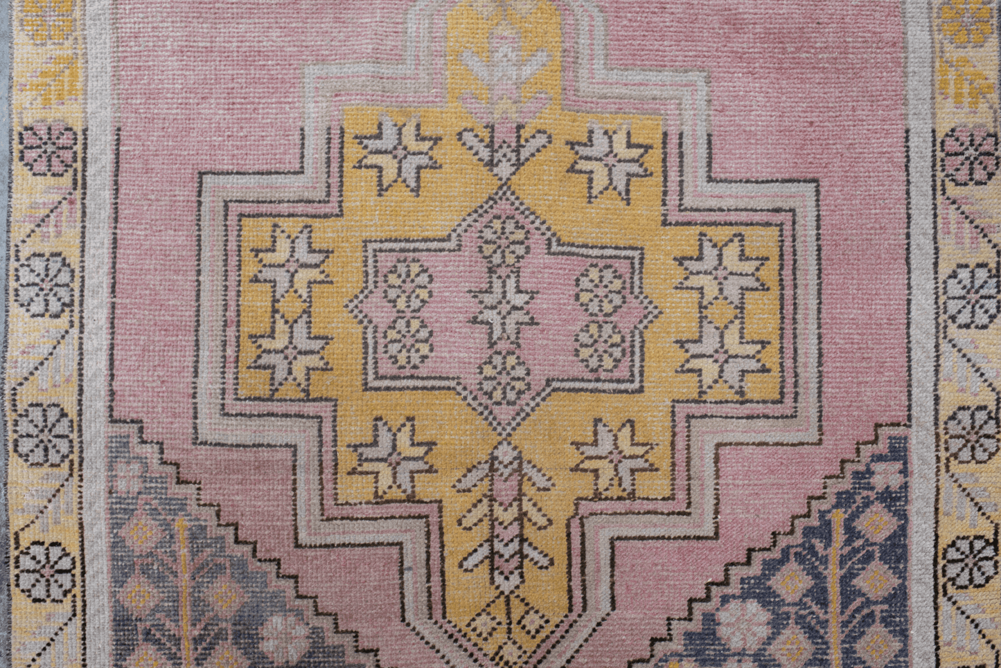 Ziya - Neighborhood Rugs